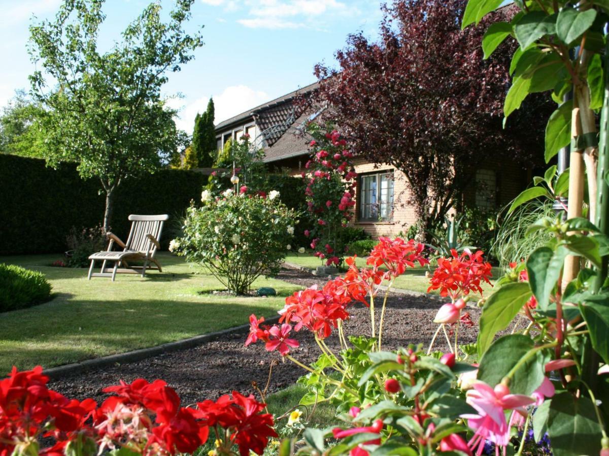 Villa Ferienhaus Wieke à Wiesmoor Extérieur photo